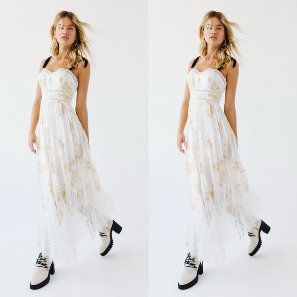 Free People Dresses & Skirts - Free People Seven Wonders Maxi Dress